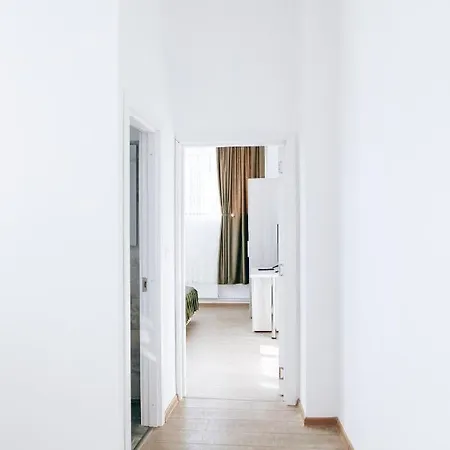 Neva Apartments Fagaras Exterior photo