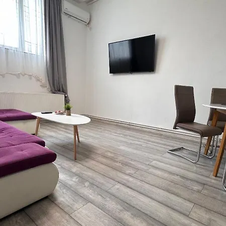 Neva Apartments Fagaras Exterior photo